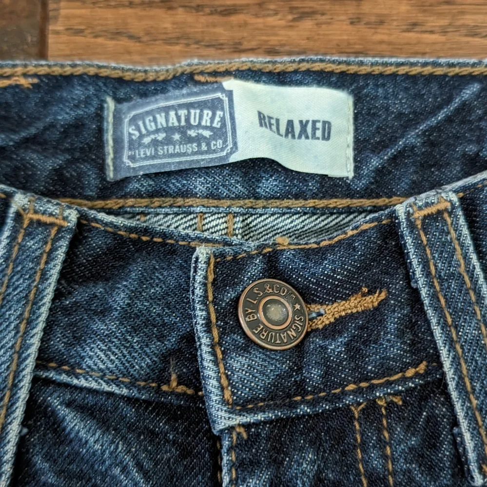 Levi's Youth Denim Jeans Wide Leg Straight Fit - Picture 6 of 9